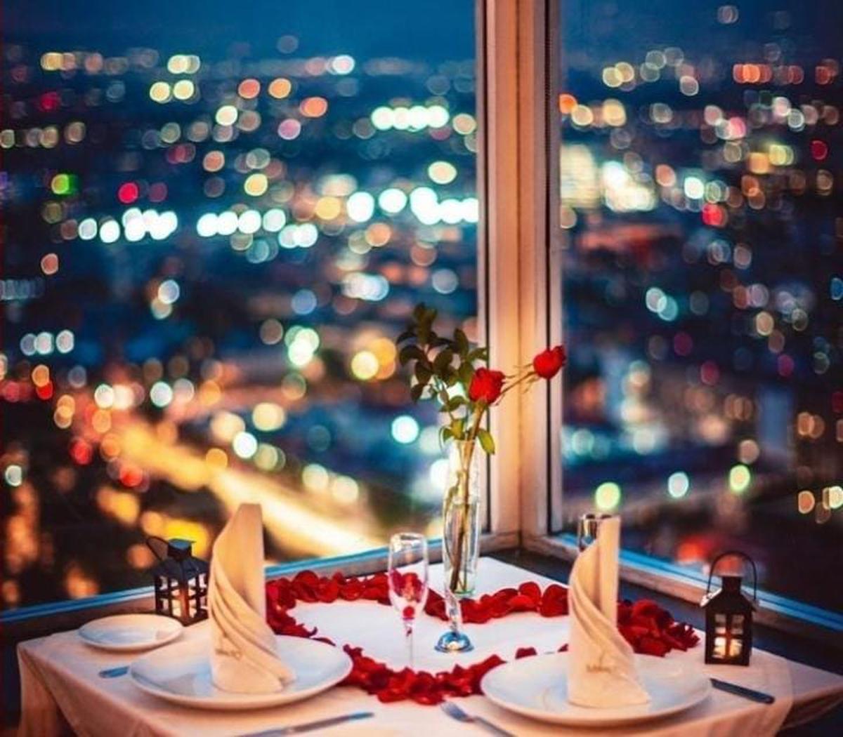 Experiencia romántica | Experiencia romántica en el piso 41 de la Torre Latinoamericana (Miraltomx/Instagram).
