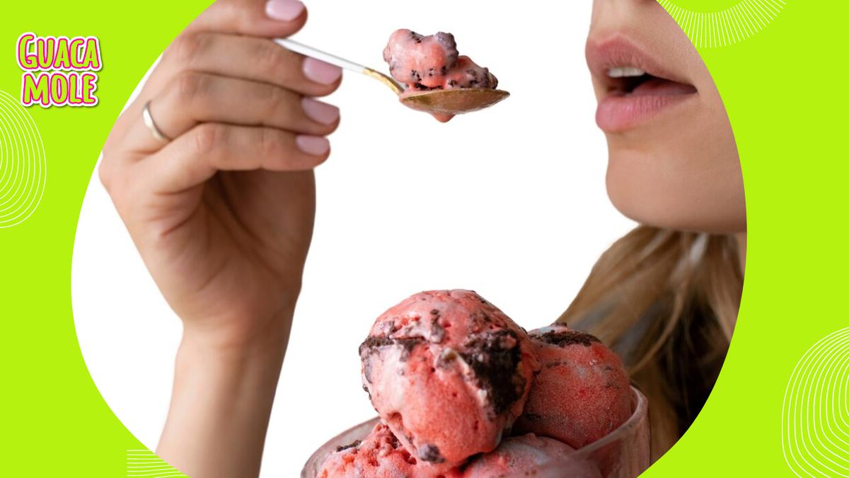 El helado podría ser un gran aliado de tu salud | El dolor de garganta puede disminuir comiendo nieve (Freepik)