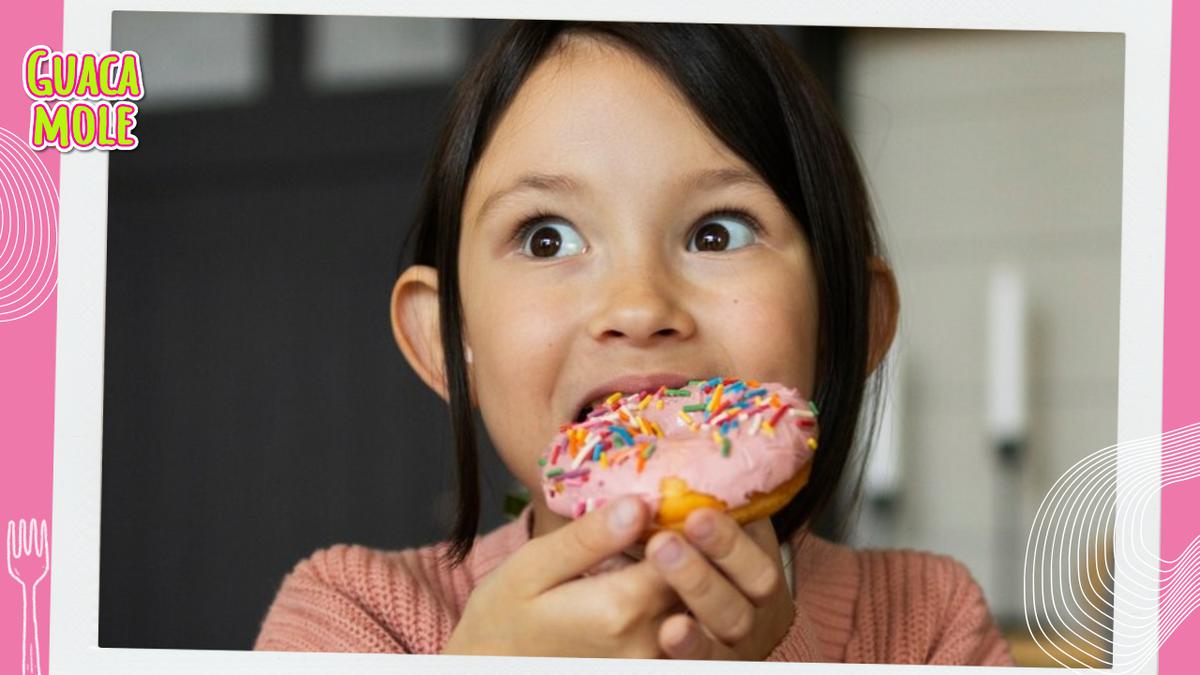 Krispy Kreme dará donas gratis | Es muy fácil ganarte una dona gratis de Krispy Kreme, chécate qué necesitas hacer. (Freepik)