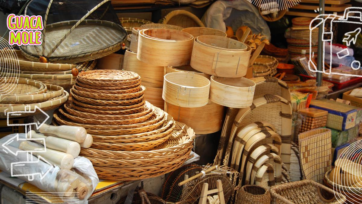Artesanías mexicanas. | Este mercado ate alucinara por la cantidad de artesanías que puedes encontrar. (Freepik)