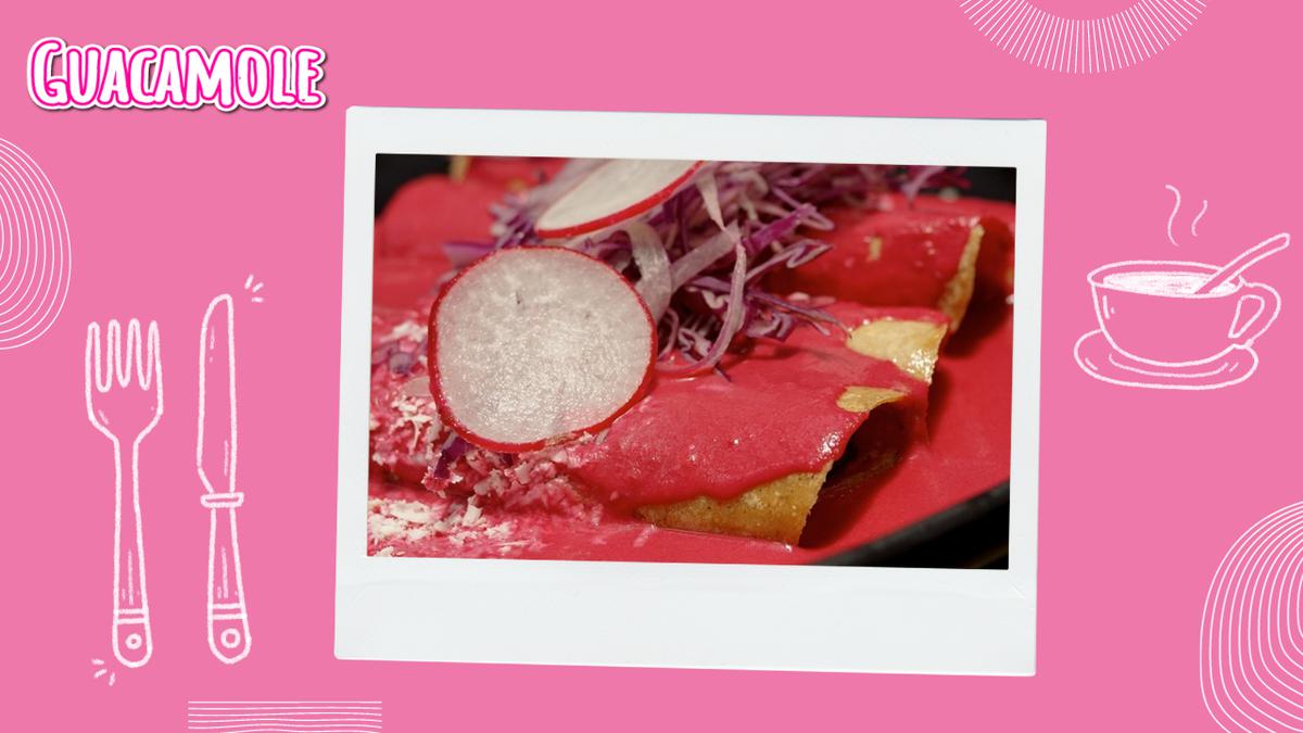 En este restaurante de la cdmx dan mole rosa | El mole rosa es una de las especialidades de este restaurante. (Freepik)
