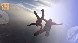 Si te gusta la adrenalina: aquí puedes aventarte en paracaídas