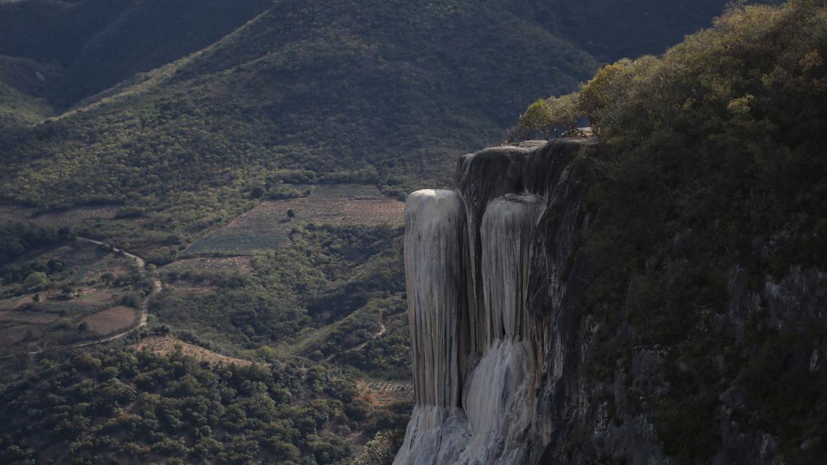 Hierve el Agua en Oaxaca, México. | Las cascadas Hierve el Agua únicas en el mundo. (Cuartoscuro)
