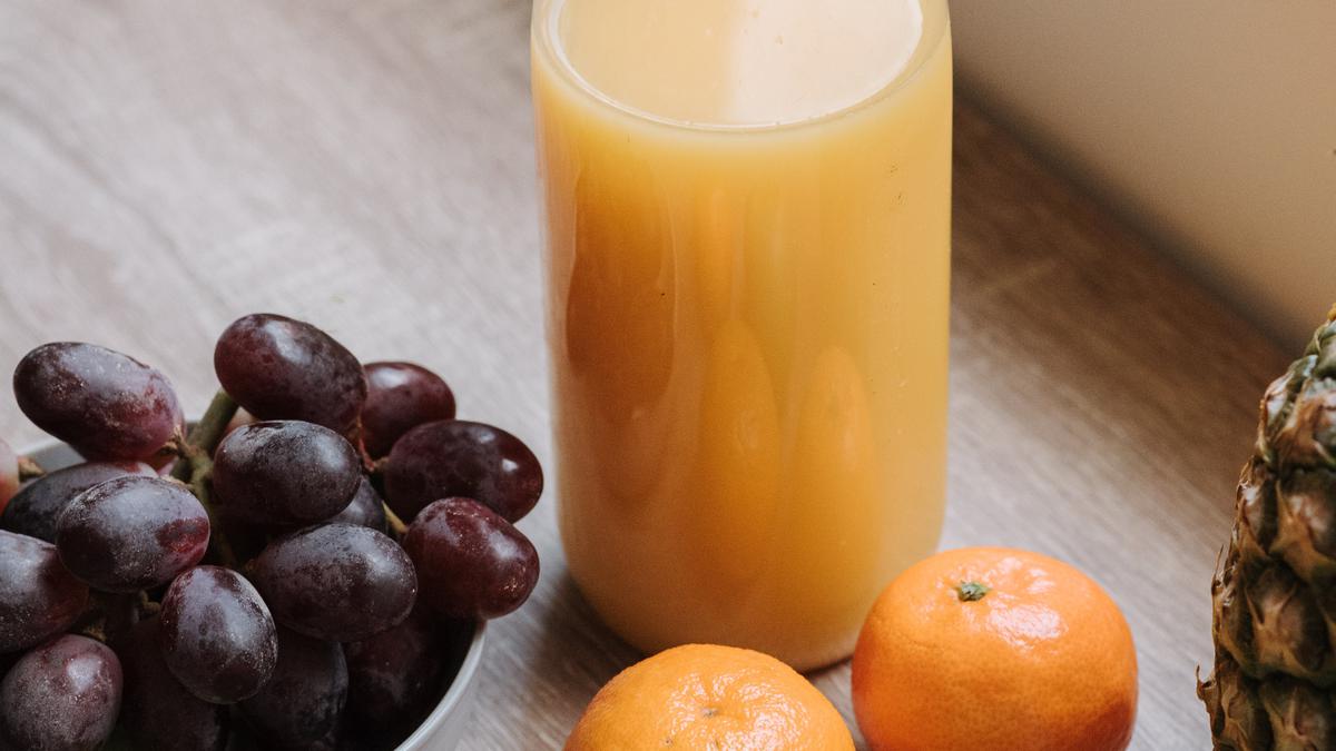 Pexels | Un jugo de frutas en cada comida mejorará varios aspectos de nuestra salud.