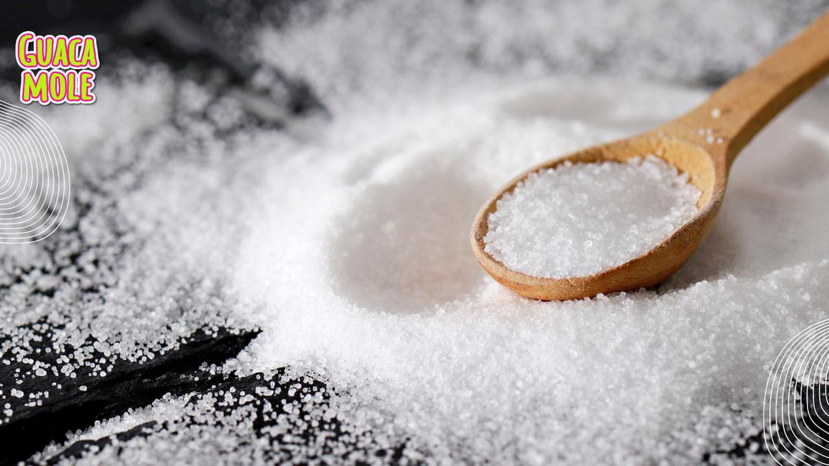 Sal. | Conoce las razones por las que comer sal puede dañar tu salud. (Canva).