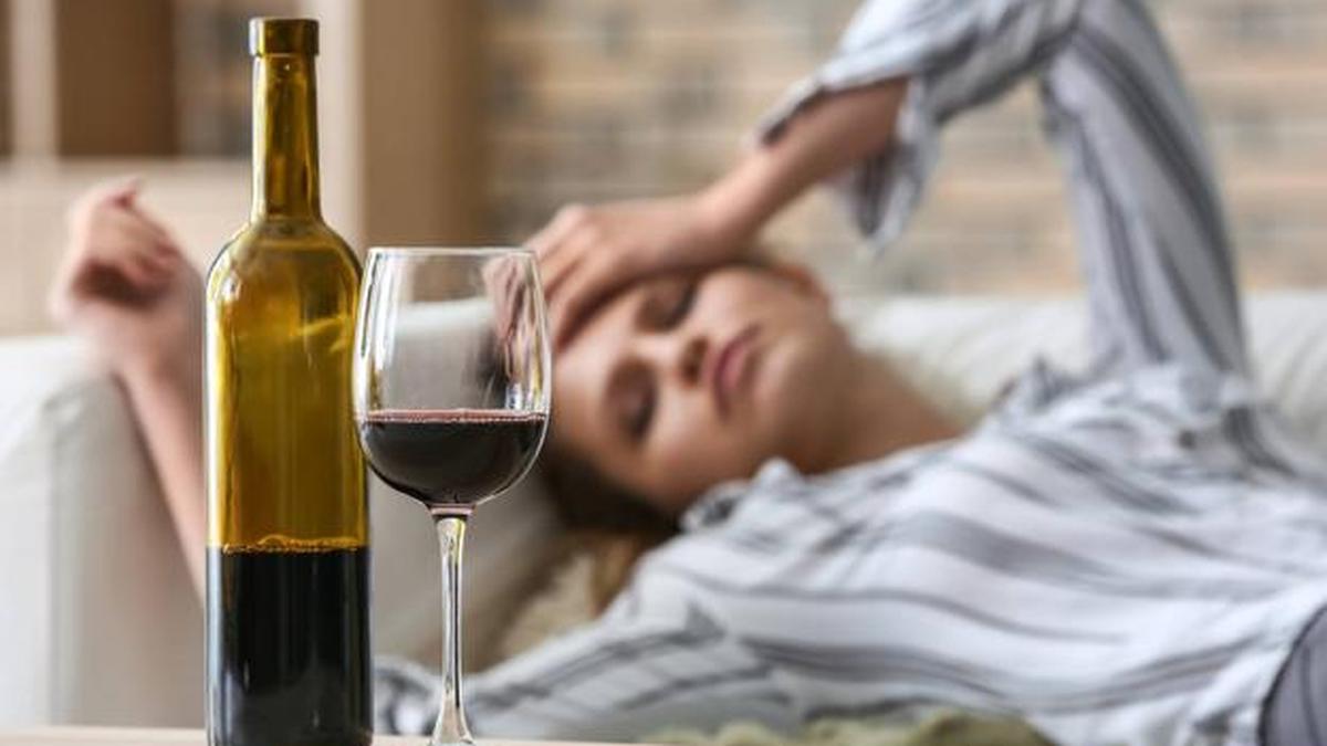 Mitos y verdades. | Tomar una copa de vino, por ejemplo, no es tan saludable como se cree. (Fuente: Archivo)