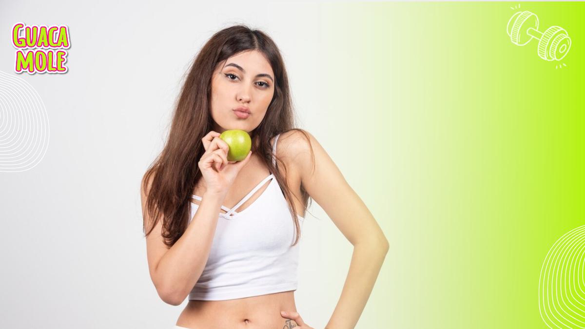 Dieta de la manzana | Descubre si la dieta de la manzana es efectiva para eliminar grasa abdominal rápidamente. (Freepik)