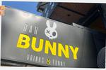 ¡Puro reguetón! Conoce a Bar Bunny, un antro de la CDMX ideal para estudiantes