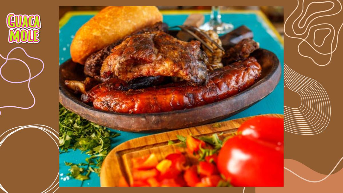 Comida Argentina típica. | El aroma de la parrilla y el sabor de la carne se fusionan en este plato emblemático de Argentina. (Pexels)
