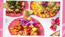 Tacos rosados: Prueba este inusual platillo con tortilla color rosa