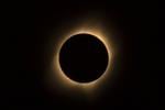 Eclipse solar 2024: tres lugares donde conseguir anteojos ¡gratis! para verlo