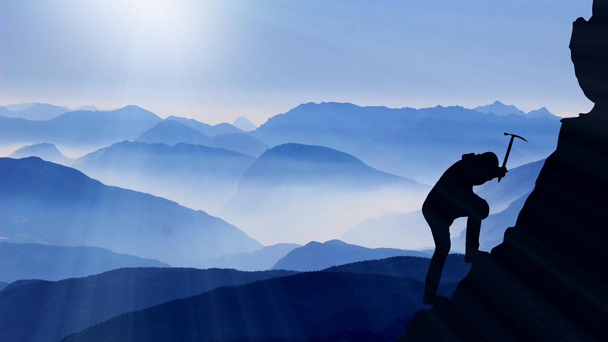 Escalar una montaña | El sueño que mostrará los mejores rasgos de tu personalidad (pixabay.com).