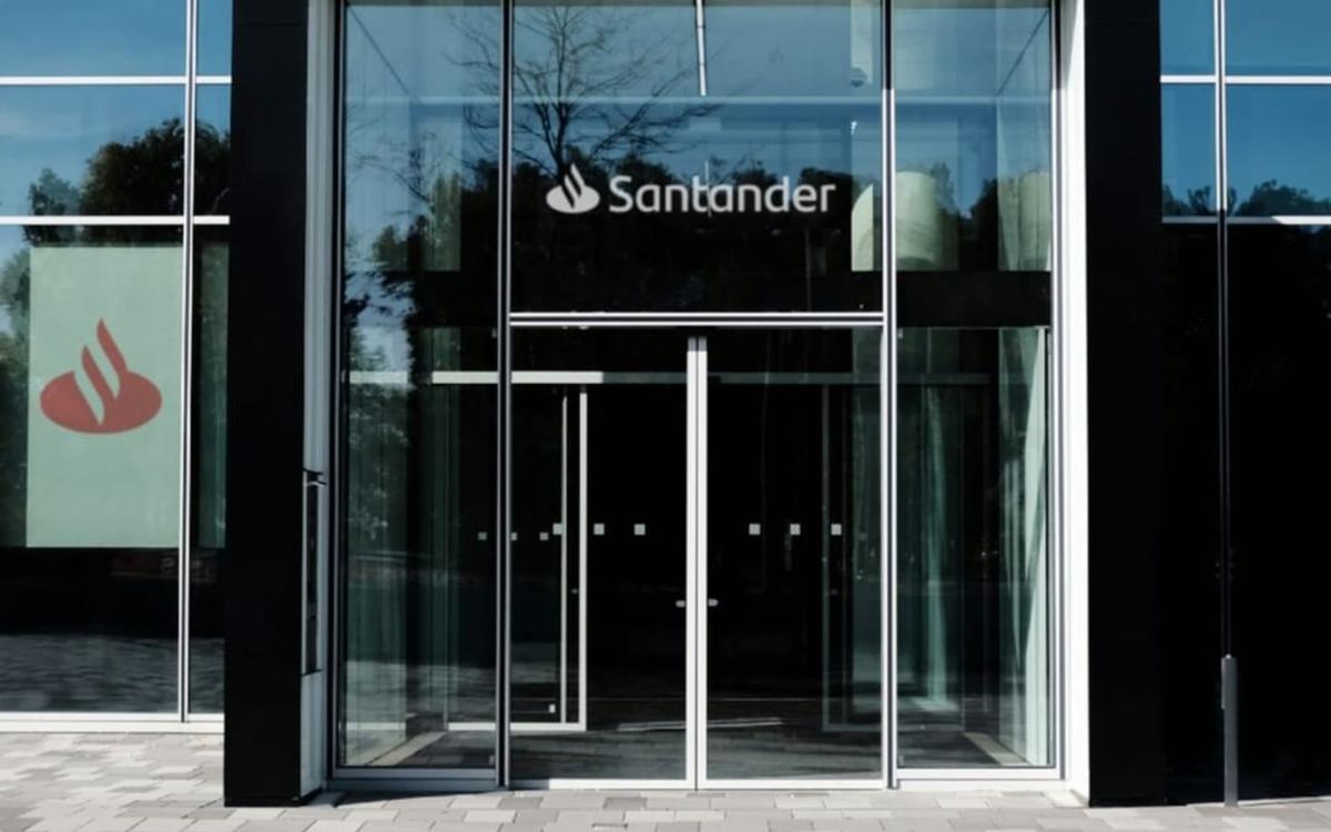 El banco Santander ofrece hasta un 15% en cashback y 36 MSI | En caso de tener una tarjeta del banco Santander, podrás hacer tus compras de hasta 36 MSI. (Instagram)