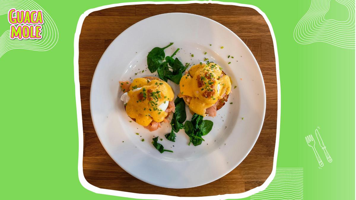 Huevo revuelto con espinacas | Un desayuno recomendado por Chat GPT (Pexels).