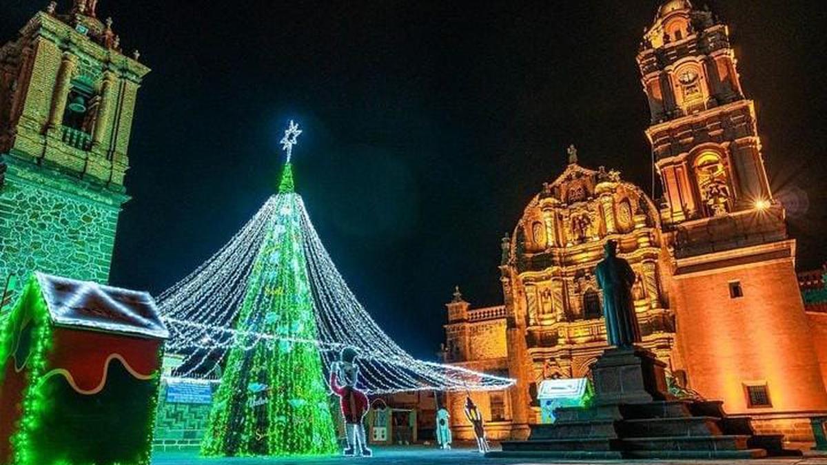 Villas cerca de la CDMX. | Decoración y luces navideñas para todos. Imagen ilustrativa. (@Tlalpujahua_magico/Instagram).