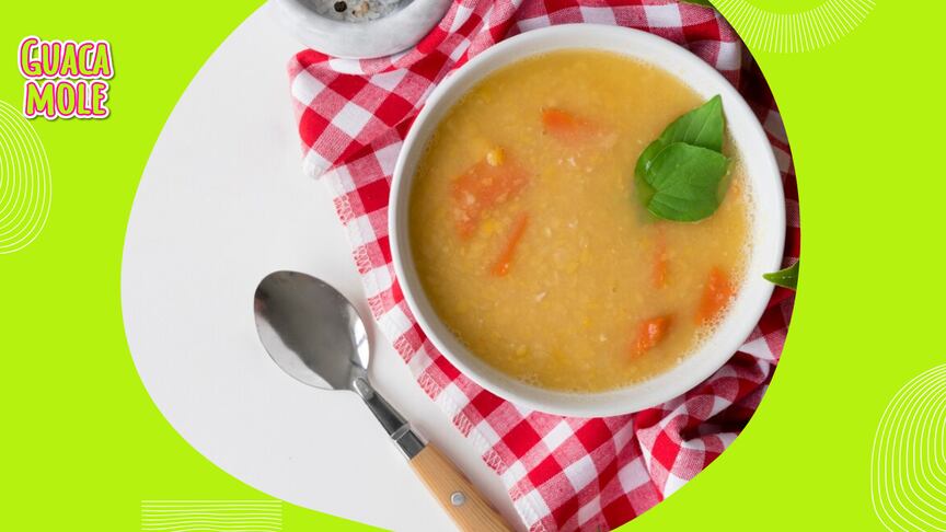 ¡Lánzate a cocinar esta sopa y sorprende a tu familia con un plato lleno de sabor y nutrientes! (Freepik)