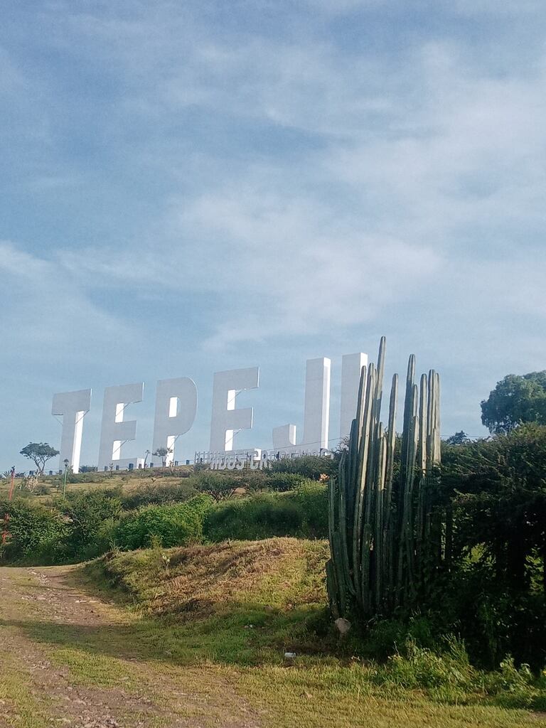 Así son las letras de Tepeji del Río.