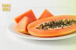 Descubre por qué no debes comer papaya con manchas blancas y negras. (Freepik)