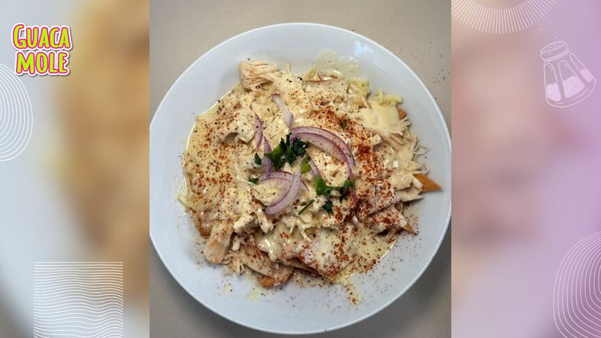 Los chilaquiles blancos con salsa de habanero llegaron para conquistar tu paladar. Aquí te contamos cómo puedes hacerlos. (TikTok/Nlsq1994)