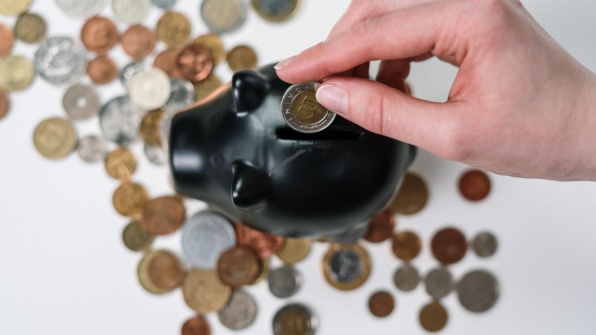 Consejos para ahorrar | Apunta lo que dicen los expertos y guarda dinero para tu futuro
(Fuente: Pexels)