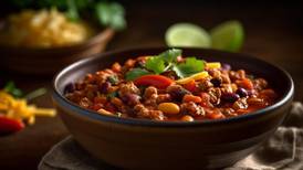 ¿Cuál es el origen de la carne en su jugo y cómo preparar la mejor sopa de México?